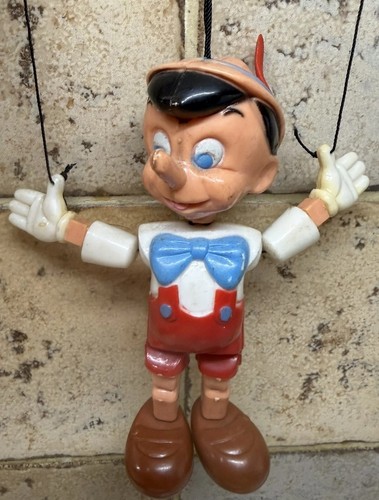 Plastic pinocchio string - 5”,