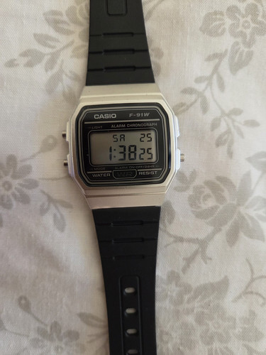 Casio 91w digital quartz - f-91w,