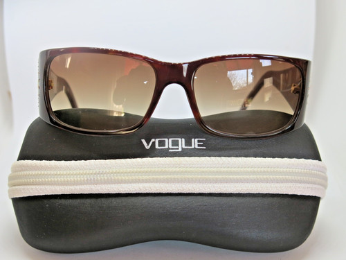 100 authentic vogue - 100%,