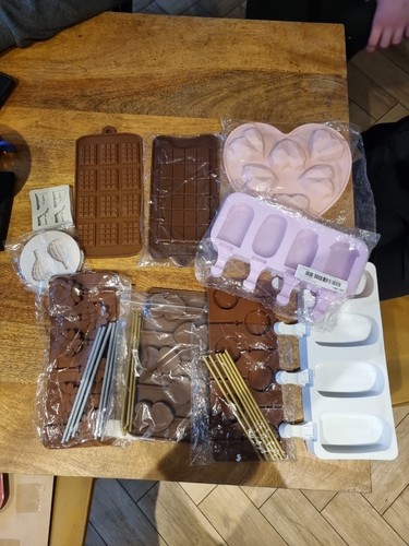 Large selection silicone - selection, of