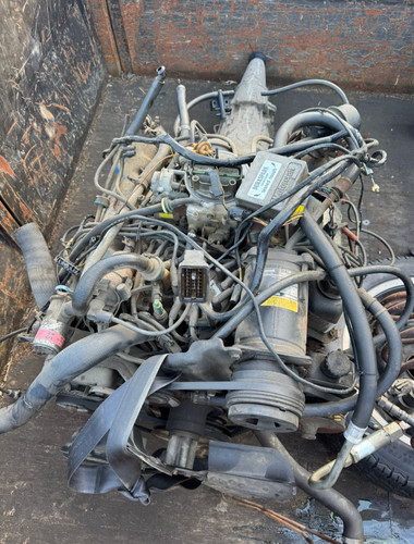 Lincoln continental v8 - lincoln,