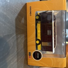 Showmans Caravan Maroon 76SCV001*