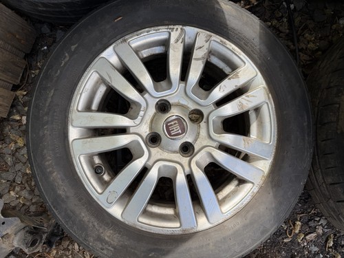 Fiat punto alloy wheel - 15”,
