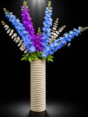 Large tall ribbed floor vase - floor,