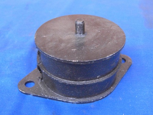 Jaguar engine mount - jaguar,