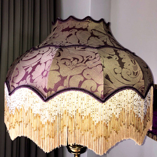 Downton abbey traditional - abbey,