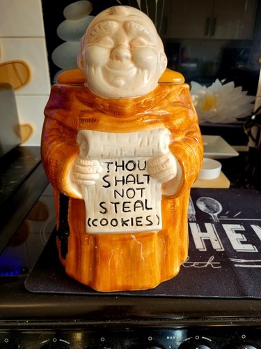 Old monk friar tuck thou - old,
