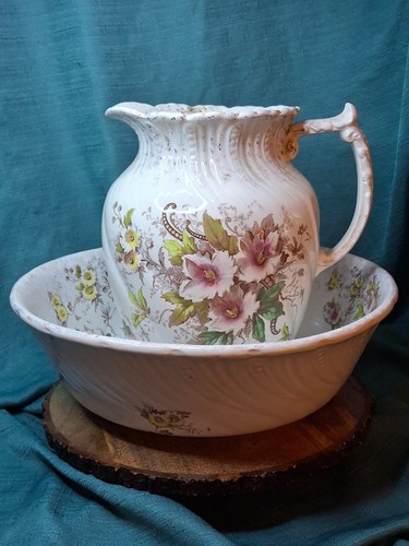 Antique boote english - t.r.,
