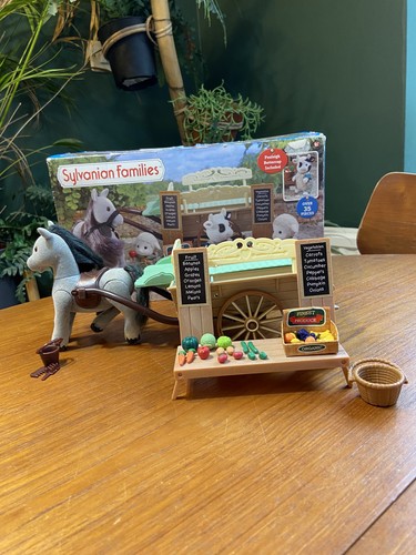 Sylvanian families farm - farm, horse