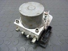 TOYOTA AURIS ABS PUMP /
