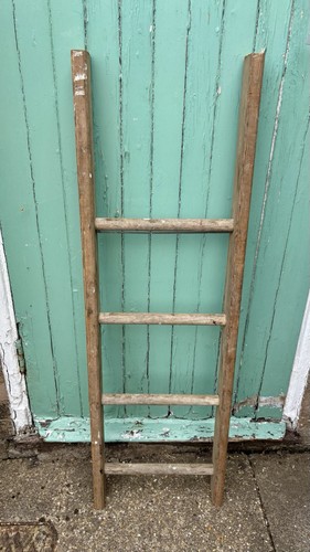 Vintage wooden step - vintage,