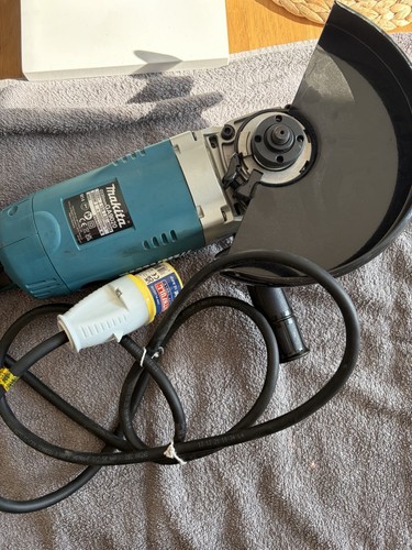 Makita ga9020 angle grinder - makita,
