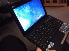 ASUS Eee PC 1011PX netbook