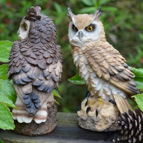 Large realistic owl decoy - realistic,