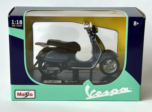 Maisto vespa - 1/18,