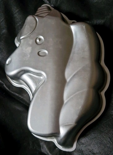 Novelty unicorn head shaped - unicorn,