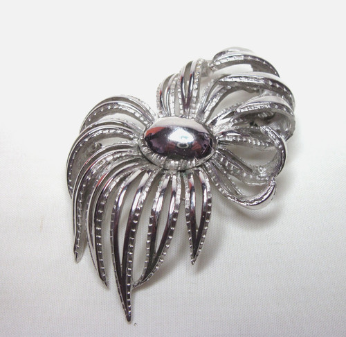 Crown trifari brooch silver - trifari,