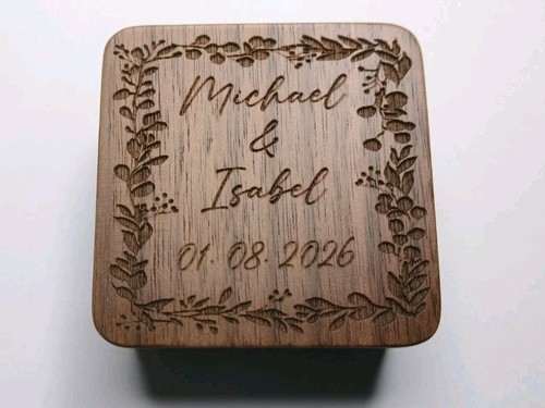 Personalised wooden ring - ring, box