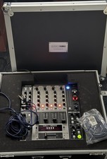 Denon DN-X1500 - Professional 4-channel DJ mixer with Flight Case (Used)