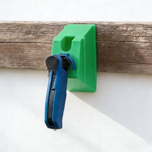 Magnetic silicone injection - silicone,