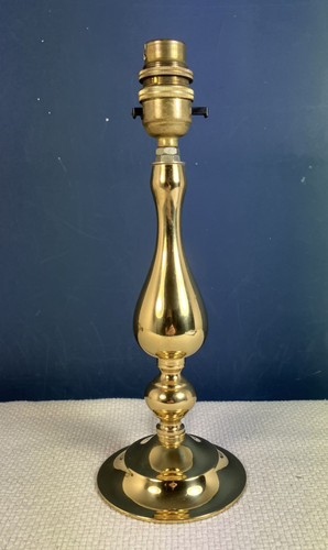 Small vintage solid brass - solid,