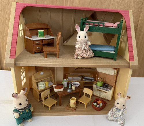 Sylvanian rose cottage - sylvanian,