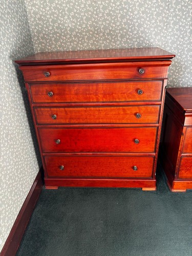 Mahogany cherry wood - wood, bedroom