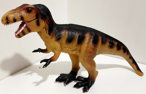 Large tyrannosaurus rex - large,