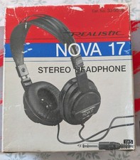 Vintage Realistic Nova 17