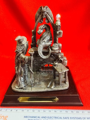 Myth and magic tudor - -, mint