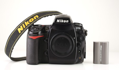 Nikon d700 camera body only - body,