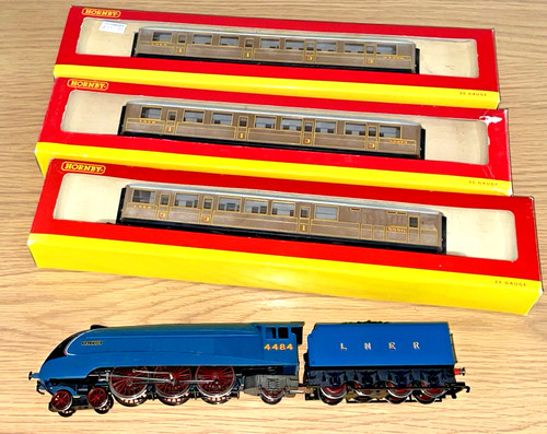 Hornby gauge r2779 lner - gauge,