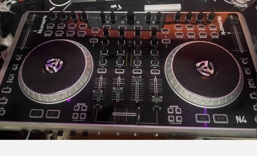Numark four deck dj - numark,