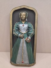 Marcus Replicas Catherine