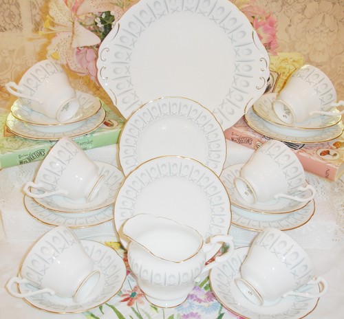 Paragon tea set bone - paragon,