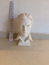 Vintage 1977 Goebel Elvis