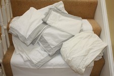 NB918 Jeff Banks 100% Cotton Double Duvet Set & Fitted Sheew White Grey