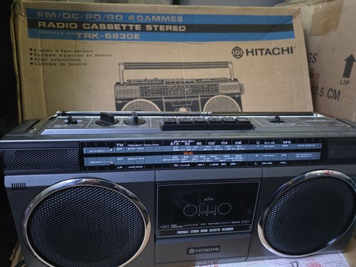 Hitachi trk 6830e portable - hitachi, trk-6830e
