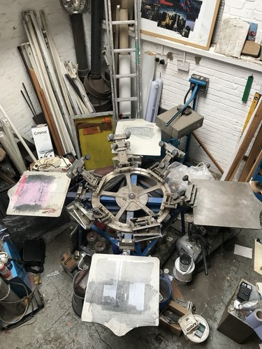 Screen printing carousel - printing, 6