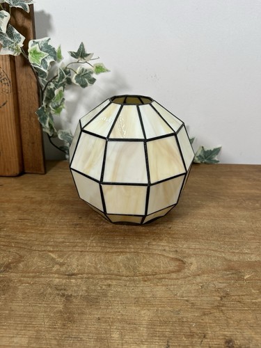 Tiffany style lamp light - style, shade