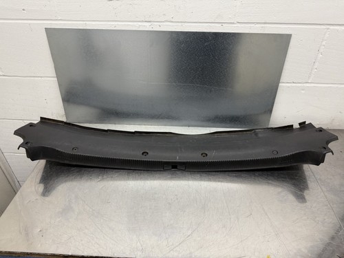 Audi saloon lower boot - b5,