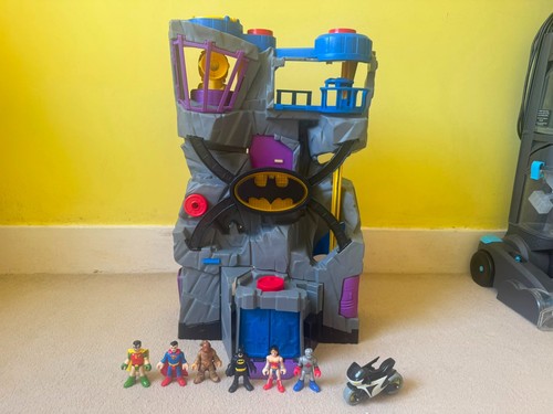 Imaginext the batcave - –,