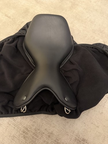 Wow saddles flat seat - wow, black