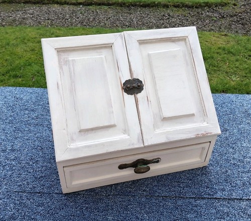 Handmade painted pine - handmade,