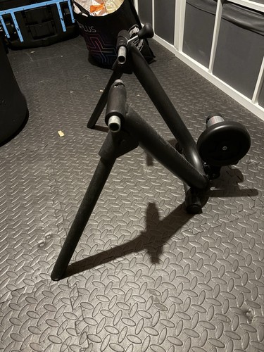 Saris indoor bike trainer used - bike,
