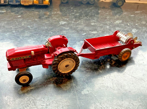Dinky toys 308 - toys, tractor