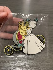 CINDERELLA & PRINCE CHARMING WEDDING CARRIAGE 3" JUMBO FANTASY MAGIC KINGDOM Pin