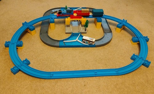 Tomy tomica road and rail - tomy,