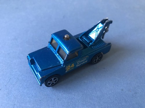 Vintage land rover - land, truck