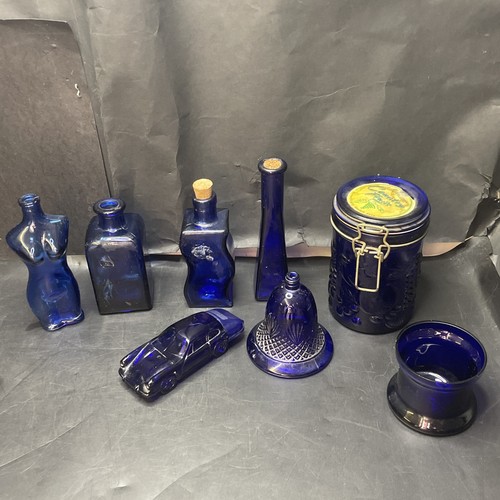 Vintage cobalt blue glass - x8,